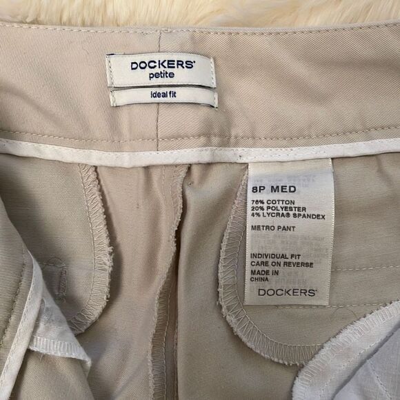 Dockers Women's Beige Petite Ideal Fit Straight Chinos - Picture 9 of 9